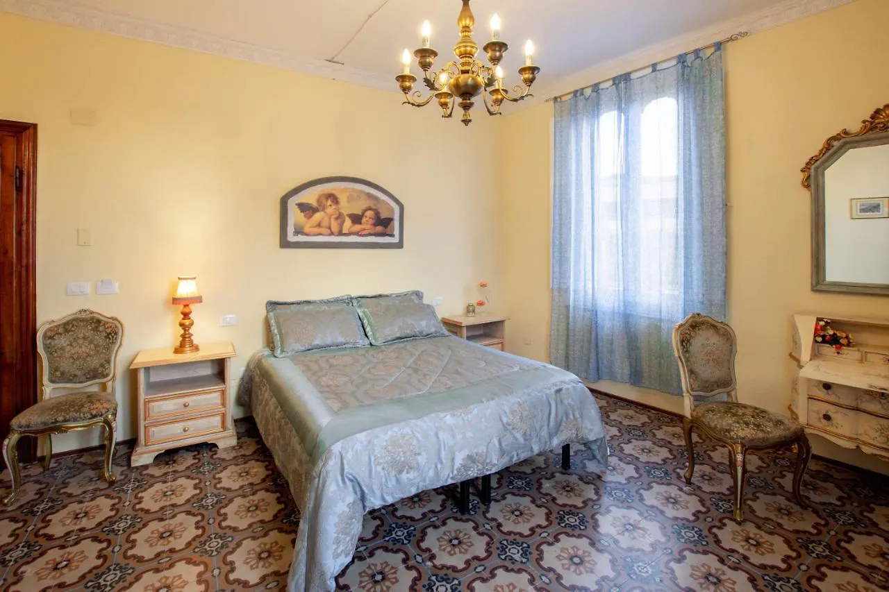 Villa Antiche Mura Empoli Guest house